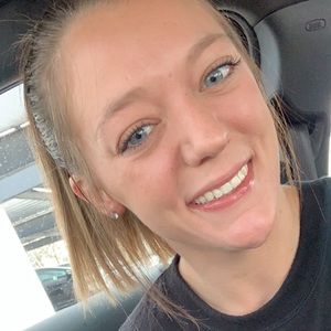 Meet your Posher, Skylar